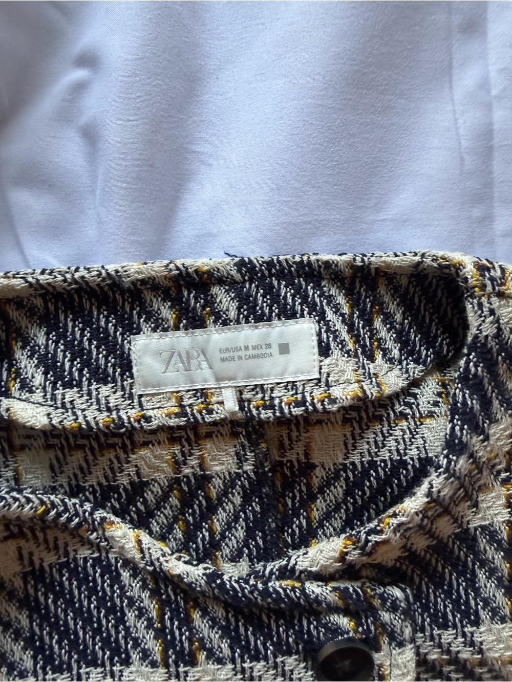 Zara Tweed Button Front Vest - Picture 3 of 3